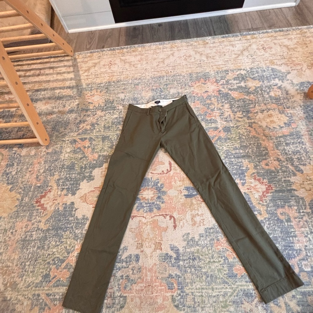J. Crew Men's Olive Chinos